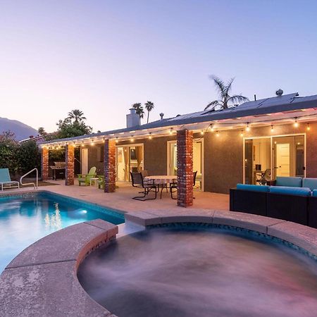 Sunny Days Ahead - Your Private Palm Springs Getaway Villa Exterior photo